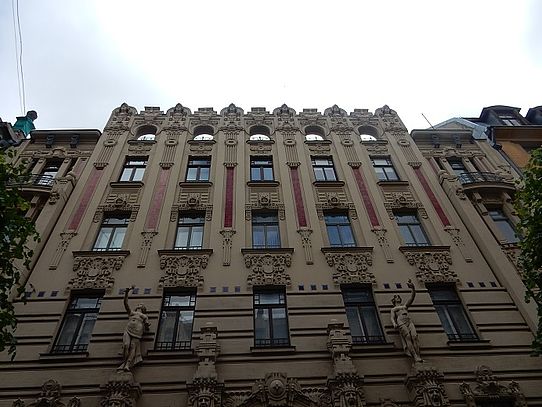 Riga Art Deco House front