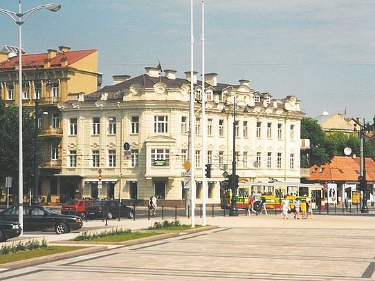 white house in city centre