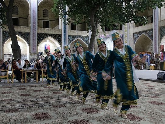 Uzbekistan Folklore Folkloregruppe