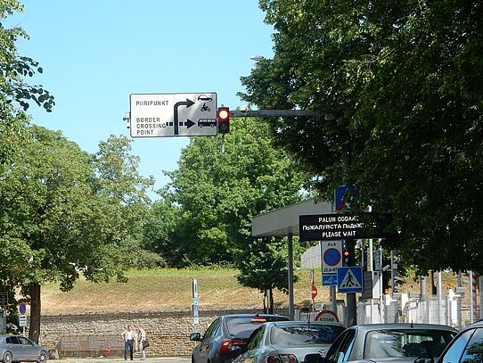 Border Traffic lights at border
