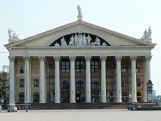  Classicist building with columns